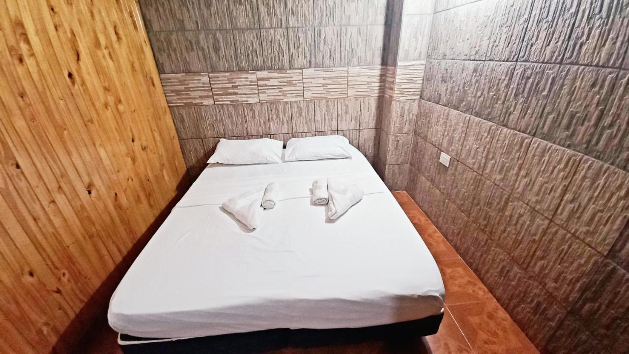 Rinconcito Iguazu Apartment ปูแอร์โตอีกวาซู ภายนอก รูปภาพ