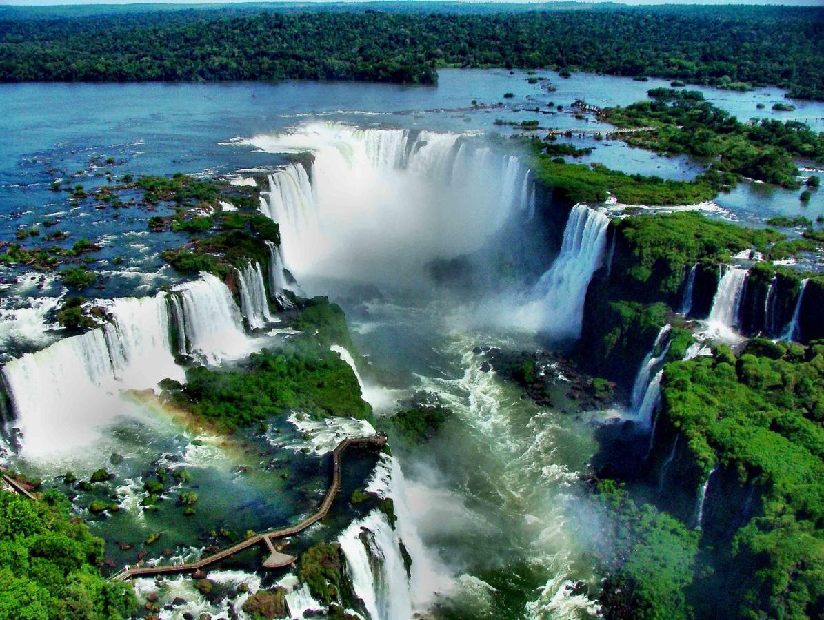 Rinconcito Iguazu Apartment ปูแอร์โตอีกวาซู ภายนอก รูปภาพ